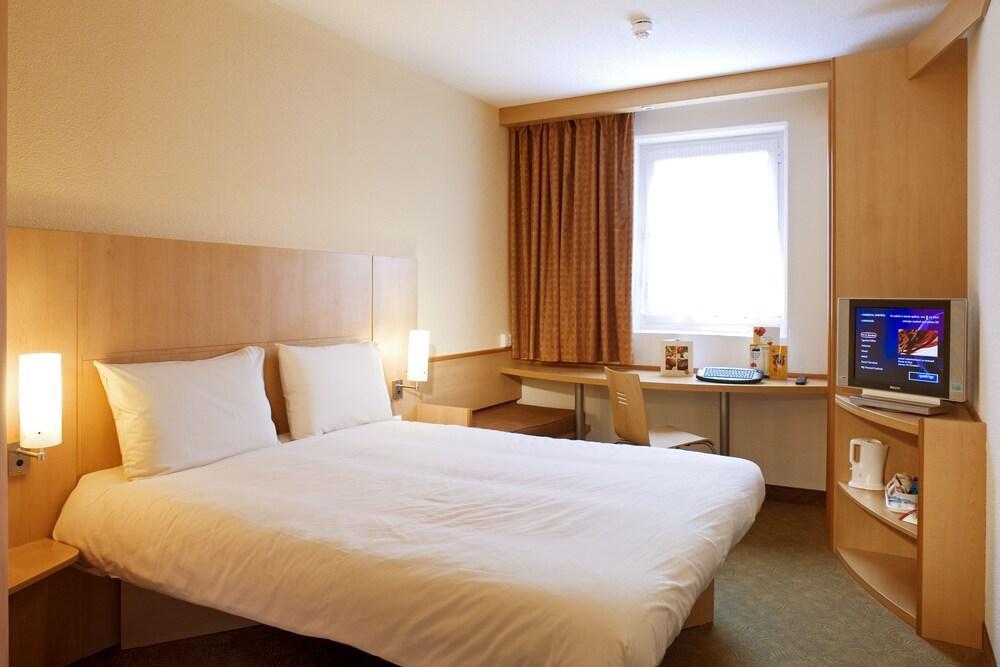 Ibis London Thurrock M25 Grays Екстер'єр фото