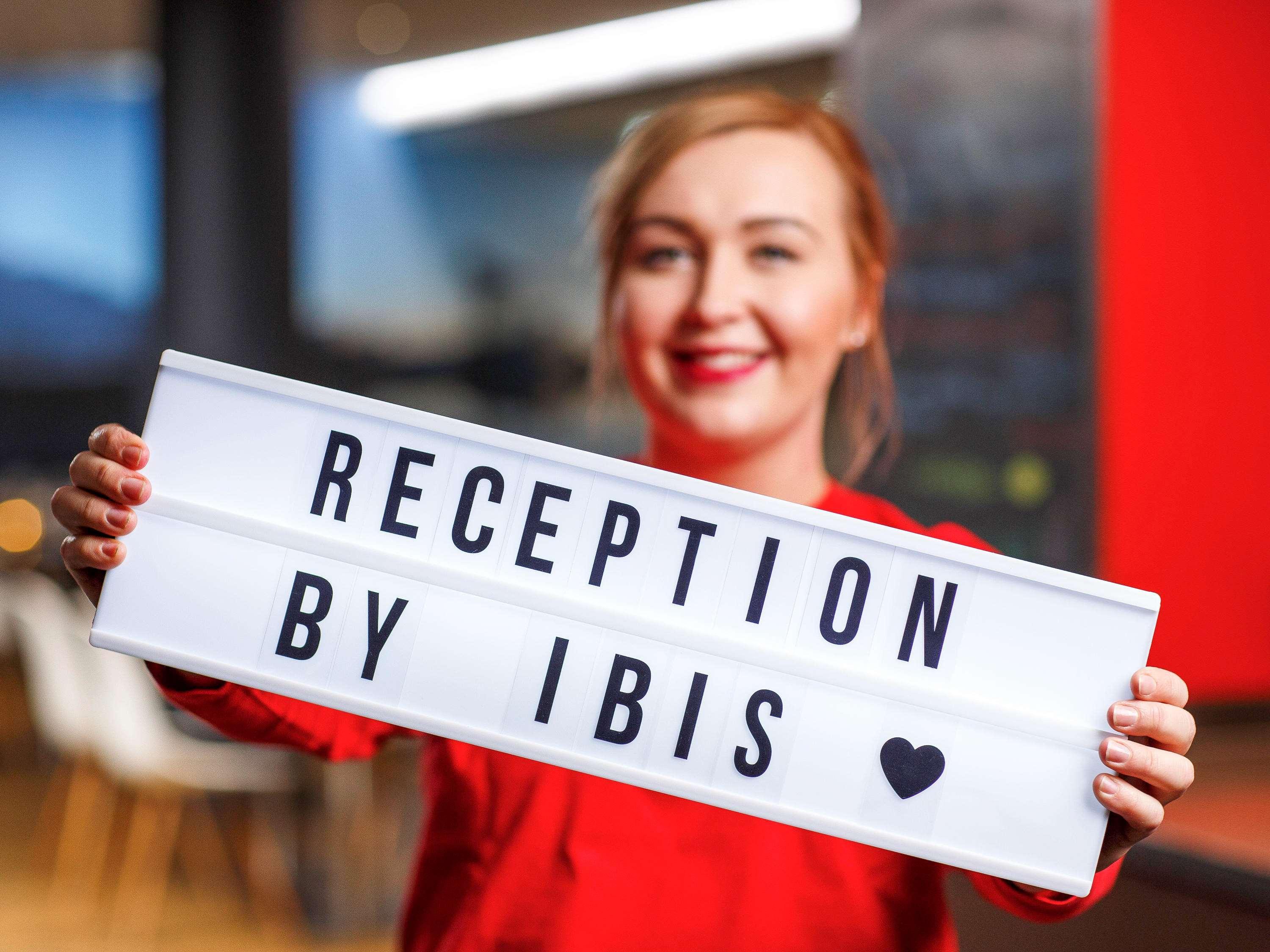 Ibis London Thurrock M25 Grays Екстер'єр фото